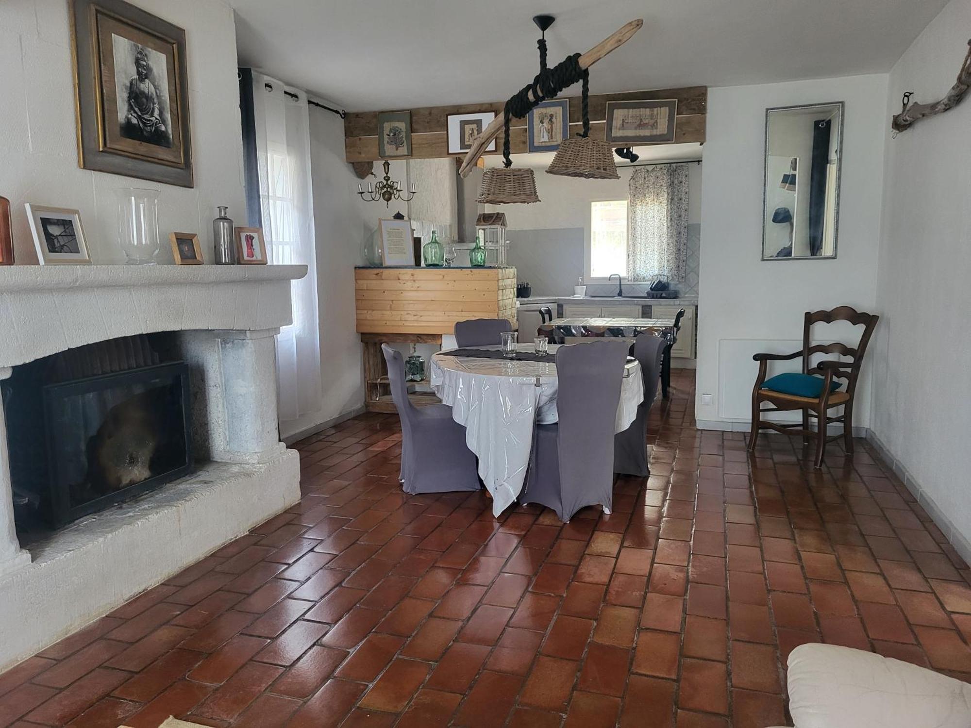 Vila Maison Au Calme Sur Arles Exteriér fotografie